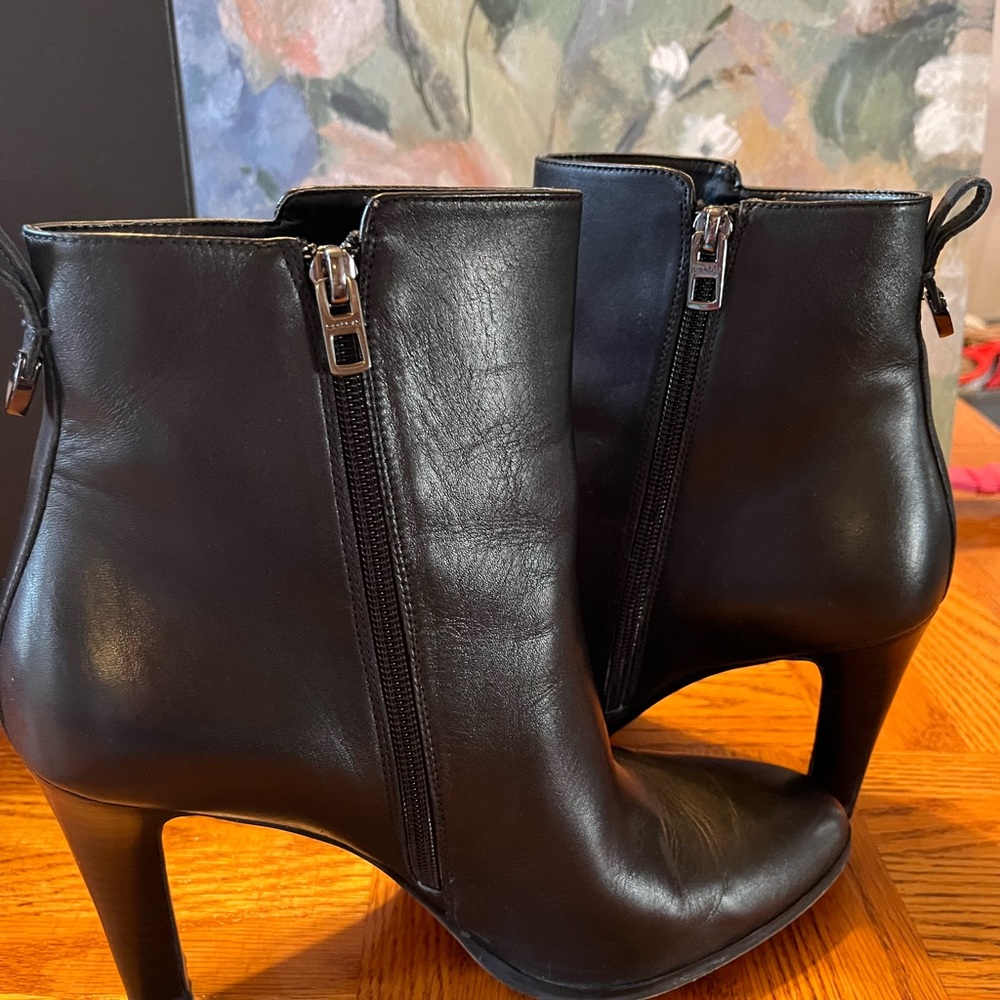 🍓Coach Leather Ankle Boots🍓